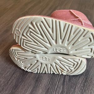 COPY - Glitter Ugg Boots